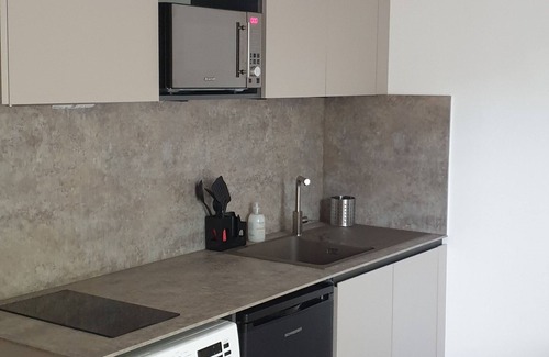 Meyreuil Apartment | Studio Meyreuil les Ecureuils