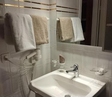 Blitzingen Apartment | Studio mit Wellness, Goms