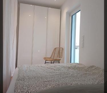 Kaufering Apartment | Studio - modern, ruhig, naturnah & top angebunden