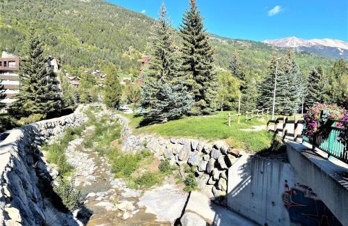 La Salle-les-Alpes Apartment | Studio Montagne près des Pistes et Commerces - 4 Couchages - Parking Privé - FR-1-330F-90