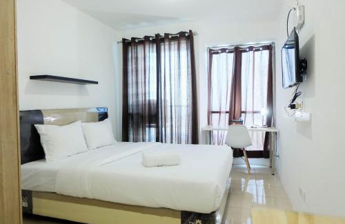 Jakarta Apartment | Studio near Bella Terra Mall at Tifolia Apartment By Travelio
