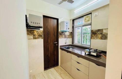 Kandivali East Apartment | Studio near Mindspace Malad west