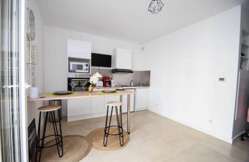 Rueil-Malmaison Apartment | Studio Neuf Paris La Défense/mont Valérien