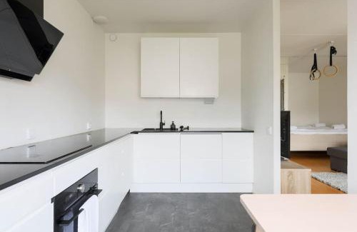Espoo Apartment | Studio next to metro in Matinkylä, Free car park, Free WiFi