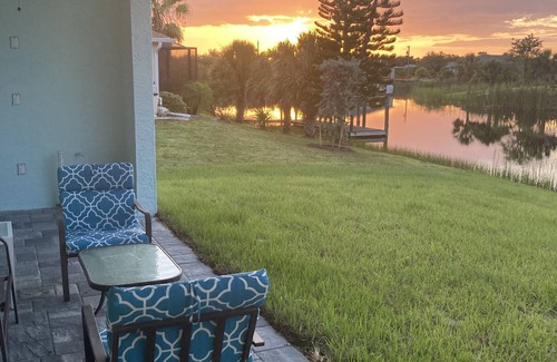South Gulf Cove Apartment | Studio on the water in South Gulf Cove - close to Gasparilla Island