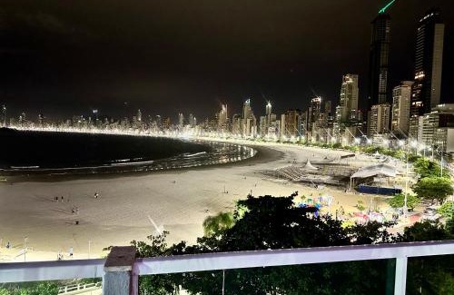 Pioneiros Apartment | Studio Pé na Areia II