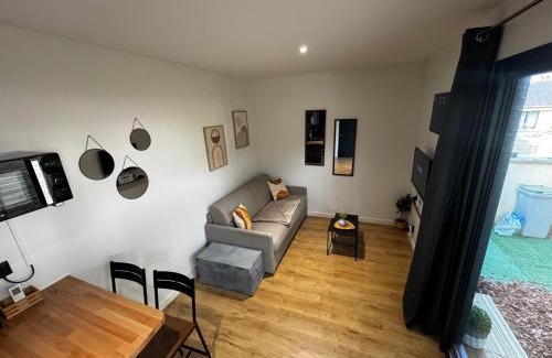 Montry Bed & Breakfast | Studio paisible sous un Pin près de Disneyland