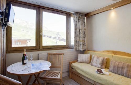 Tignes le Lac Apartment | Studio Palafour - Le Lac-3 by Interhome