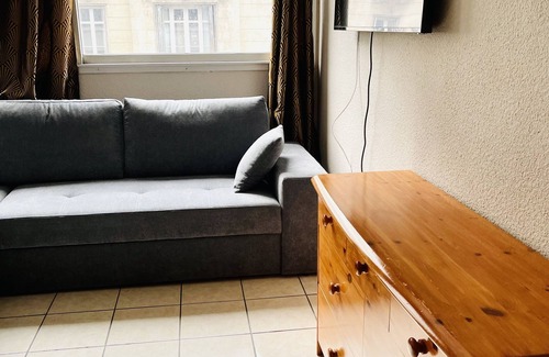 Le Rouet Apartment | Studio Paradis