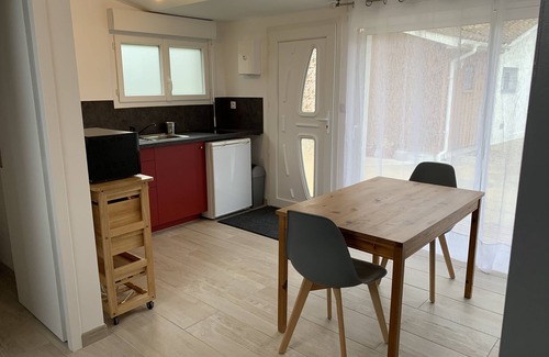 Pessac Apartment | Studio POM