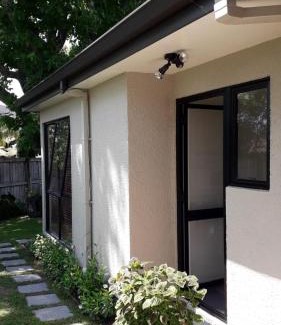 Hamilton House | Studio, Quiet location, Central to city