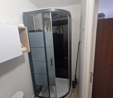 Conches-en-Ouche Apartment | studio rénové à Conches
