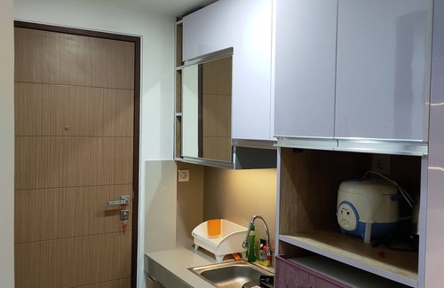 Panakkukang Apartment | Studio Room Type at Vida View Apartment Tower Brenstville