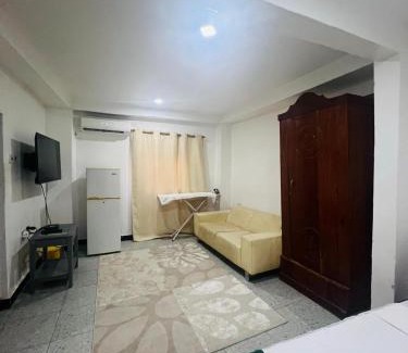 Stone Town Apartment | Studio Room