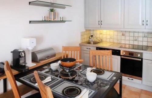 Noveli Apartment | Studio Rosablanche D63 by Interhome