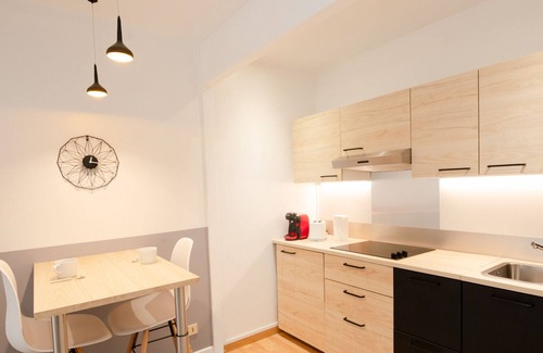 Issoire Apartment | Studio Roudadoux city center + parking