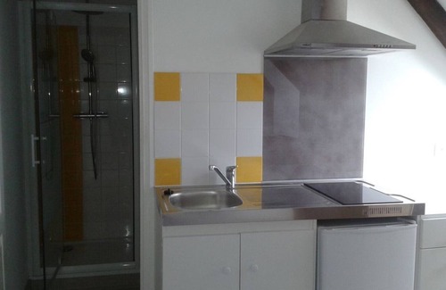 Curemonte Apartment | - Studio Rouge -