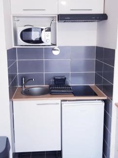 Dreux Apartment | studio scandinave avec un parking privée