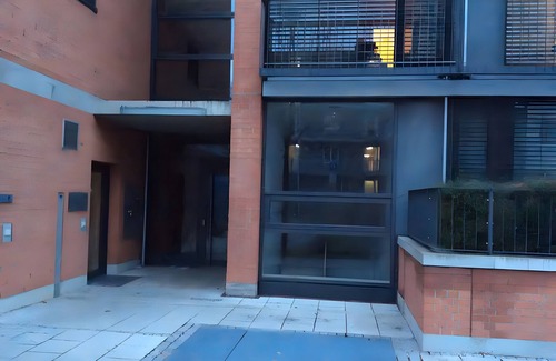 Neu-Ulm Apartment | Studio 'Schönste Lage An Der Donau 1' with Wi-Fi
