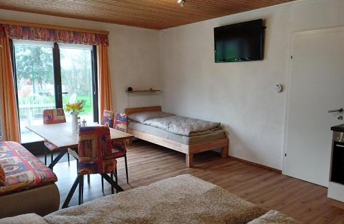 Lerchenau Apartment | Studio Sonnenhang Würnitz