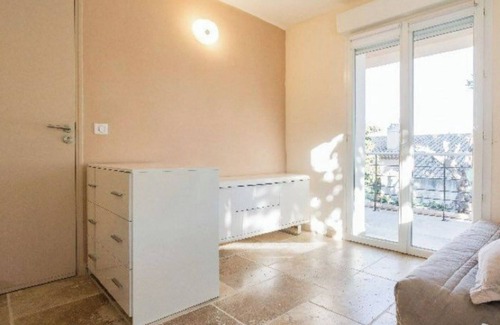 Couronne Urbaine Apartment | Studio Standing AIX centre-ville à PIEDS