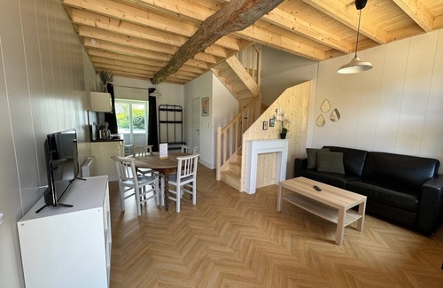 Beauvoir Apartment | studio superior balcony