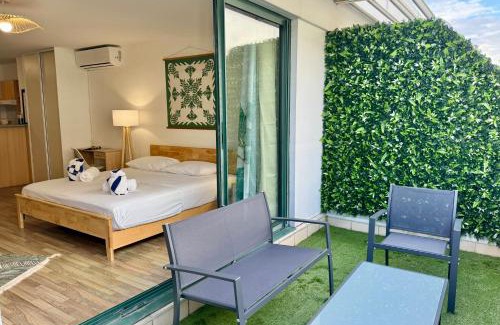 Papeete Apartment | Studio Tehetu City - heart of Papeete - WiFi AC park - 3 people
