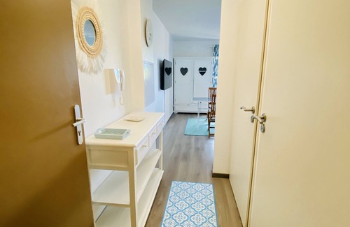 Biscarrosse Plage Apartment | STUDIO + TERRACE FACING THE OCEAN