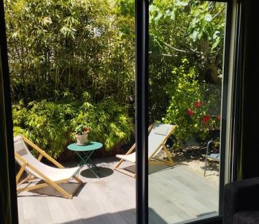 Sud Apartment | Studio Terrasse Privée Jardin Air conditionné