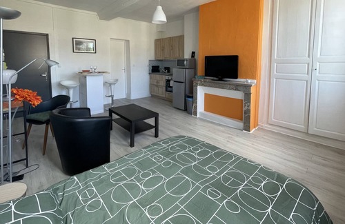 Cote Ouest Ormeaux Apartment | STUDIO THIERS - LE HAVRE HYPER CENTER
