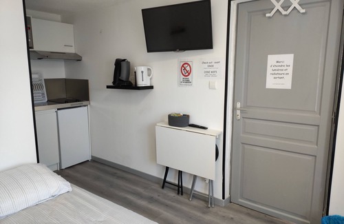 Charmes Apartment | Studio Tout Confort