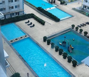 South Triangle Apartment | Studio Unit at Mplace