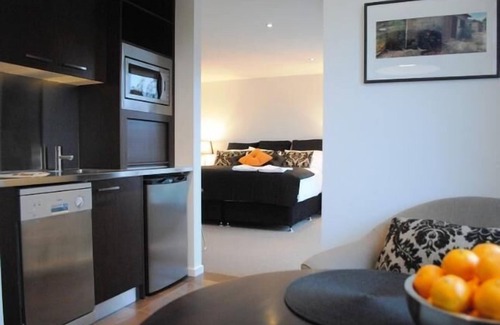 Myrtleford Apartment | STUDIO VENTI SETTE ACCOMMODATION