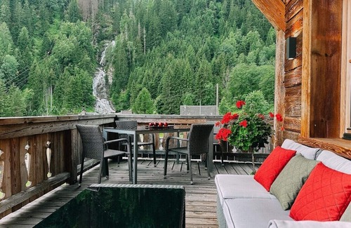 Flattach Apartment | Studio Waterfall 40 m2