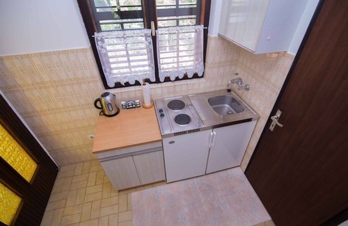 Artatore Apartment | Studio with air conditioning and Internet