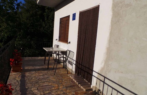 Plomin Apartment | Studio with air conditioning