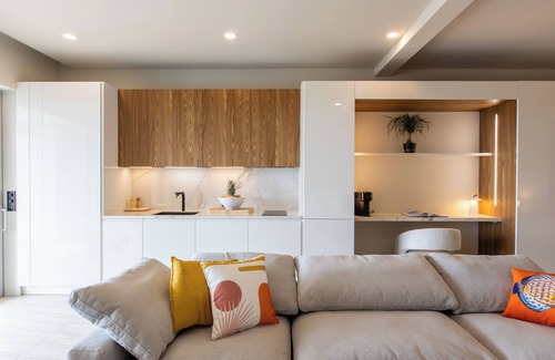 Bellevue Hotel | Studio with direct access to the pool | Villa 4