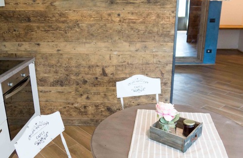 Anfo Apartment | Studio with lake view