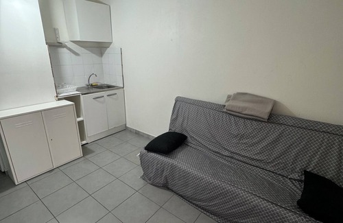 Saint-Barthelemy Apartment | Studio with terrace in Marseille