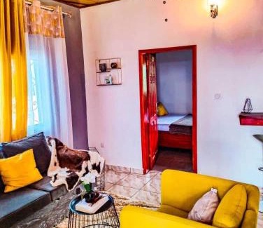 Douala Apartment | Studio Yellow yassa Ari Dom City