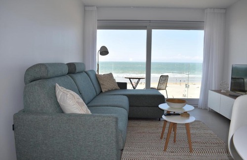 Ostend City Centre Apartment | Studio Zeezicht by Qua-Lyne