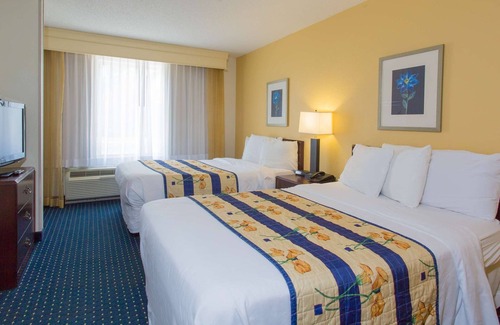 Western Branch North Hotel | Studios and Suites 4 Less Gum Road