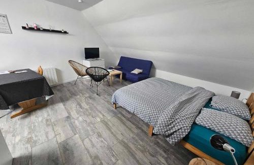 Cuvilly Apartment | Studios du Cèdre