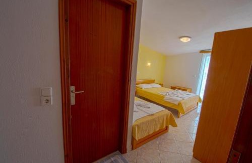 Potos Apartment | Studios Maria