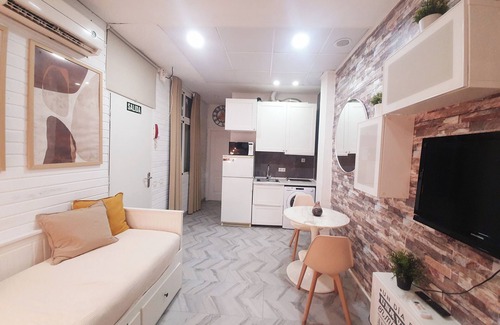 Atocha House | Study in the center of Madrid