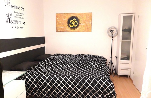 Dotzheim Condo | Study room only bookable from Wednesday to Saturday