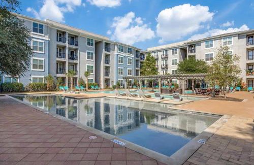 Frisco Apartment | Stunning 1bd Apartment I Frisco near Dallas I Pool, Gym, Work Space