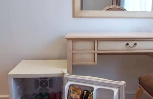 Athens City Centre Apartment | Stunning 1BR Suite Excellent Location in Athens