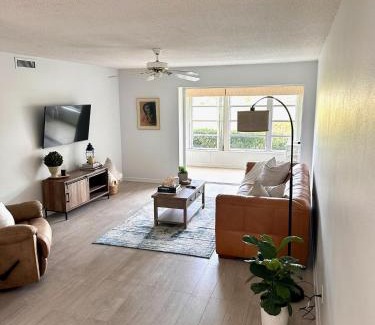 Lely Golf Estates Apartment | Stunning 2-Bd Condo Naples, 55+, pool, Chickee, golf