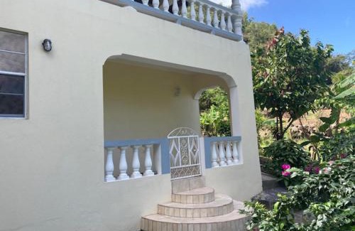 Grand Roy Apartment | Stunning 2-Bed Apartment in Grand Roy Grenada